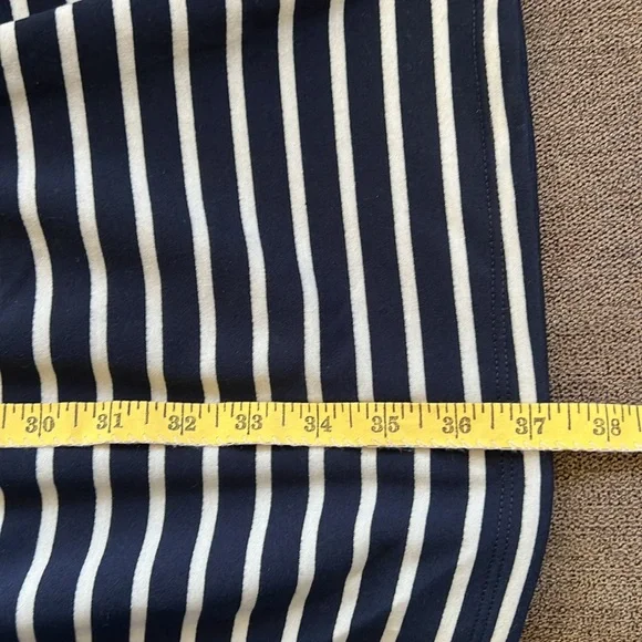 New Nautica Brand Dress with Pockets Size Medium in Navy and White - Picture 10 of 14